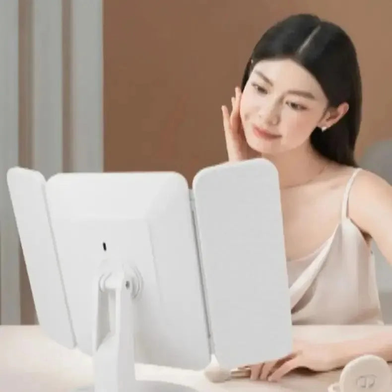 Trzyczęściowe Lusterko do Makijażu z Podświetleniem LED | Inteligentna Lampa Upiększająca